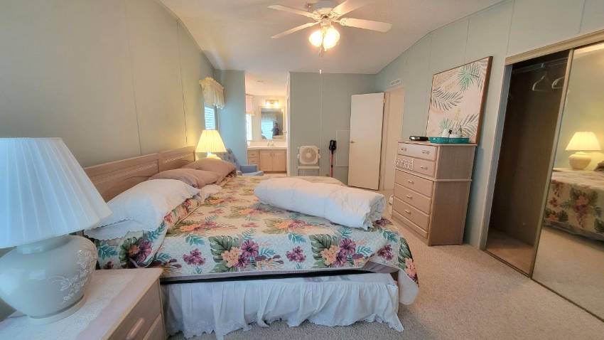 2237 Meadow Lark Place a Lake Wales, FL Mobile or Manufactured Home for Sale